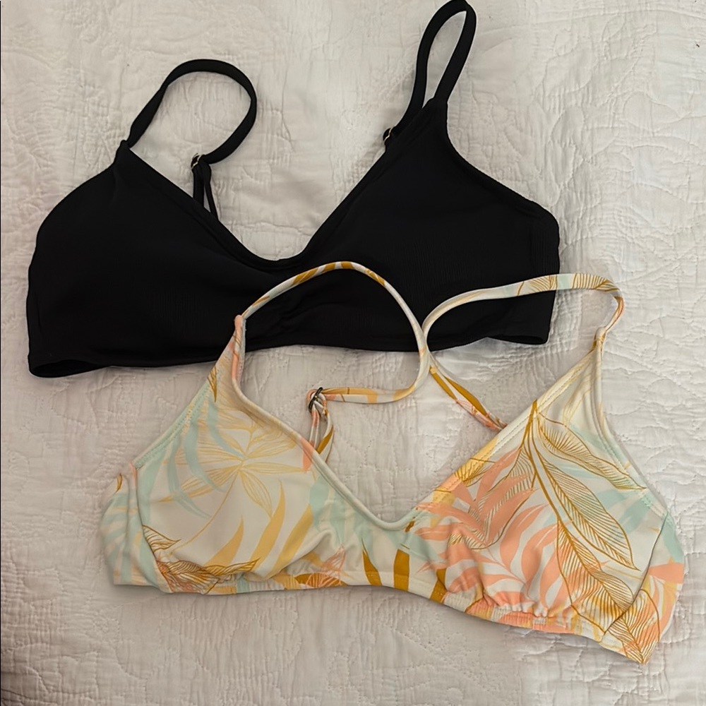 Bathing suit Tops